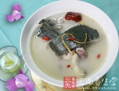 鮮藕甲魚(yú)湯