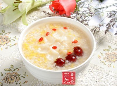 生姜是对付发烧、打喷嚏、咳痰等症状的好“武器”