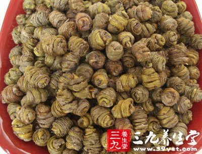 铁皮枫斗味甘淡、略具青草香气，嚼之带粘性，清热不过于寒凉，养阴而不偏于滋腻是其所长，滋阴益精而生津液，补虚而清虚热，开胃健脾