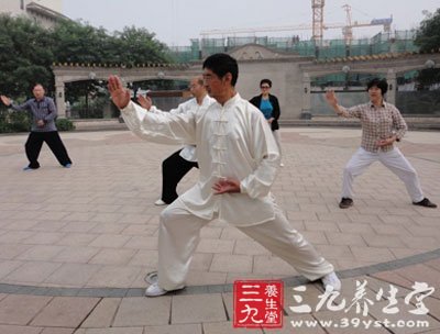 太极拳视频 孙式73式太极第五段动作演练