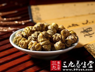 新鮮楓斗對(duì)小孩的的發(fā)熱有特效作用