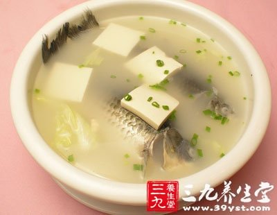 冬季金沙食谱有鱼肉豆腐汤