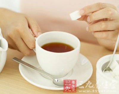 牛奶紅茶促進(jìn)冬季養(yǎng)生