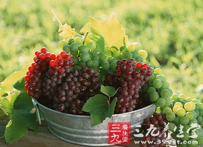 葡萄汁可以帮助器官植手术患者减少排异反应，促进早日康复。