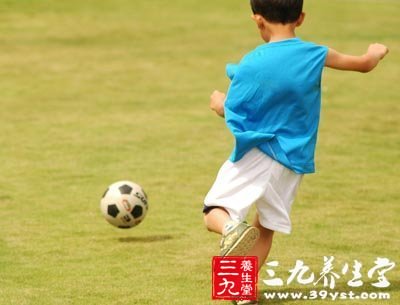 中超颁奖 足球运动对人体健康的6种好处(3)