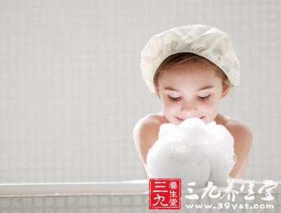 冬季洗澡需要注意什么血压过低时不宜洗澡
