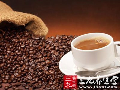 咖啡因会导致肠道蠕动