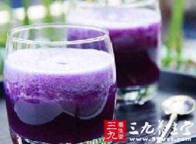 防癌护肝的蜂蜜紫甘兰汁