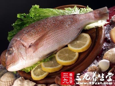 緩解疲勞的食物增加富含脂肪酸的魚類