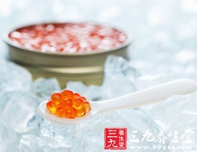 罐頭類(lèi)食物雖然食用起來(lái)非常方便