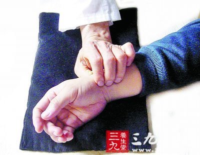 温灸半小时内不要用冷水