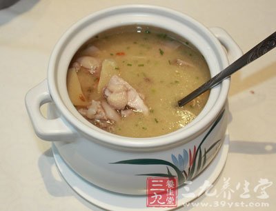 想要减肥饭前喝汤