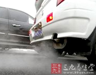 汽车尾气污染