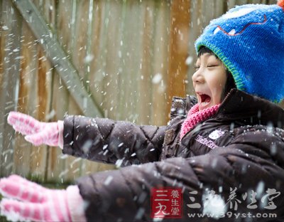天津下雪 孩子玩雪时要注意些什么(2)