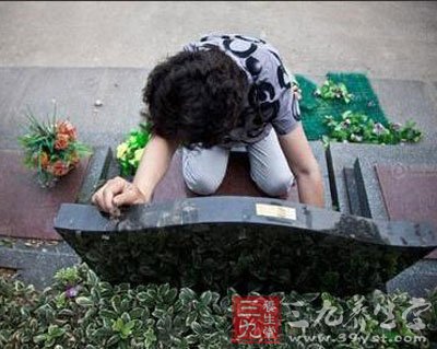 失独家庭未来或达1000万 父母多患抑郁症(2)-三九养生堂