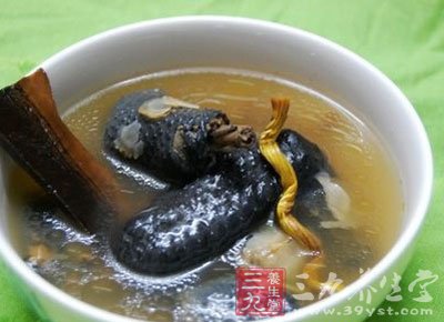 石斛花旗参灵芝煲乌鸡做法