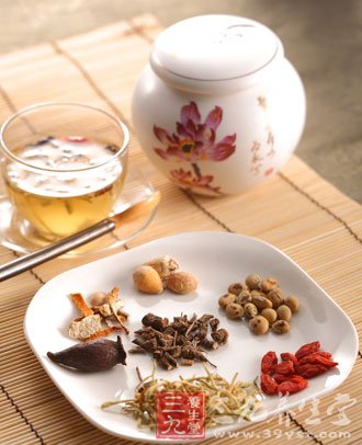 甲状腺结节的治疗要科学诊断、分清病症、因病施治