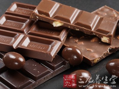 巧克力属于高糖类甜食