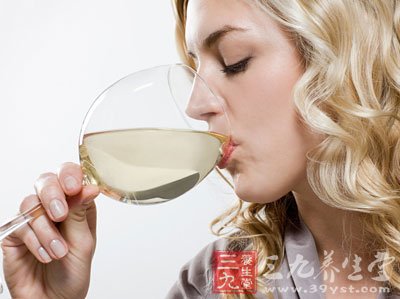 胆结石<em>不能吃什么</em> 饮食七忌要谨记 - 三九养生