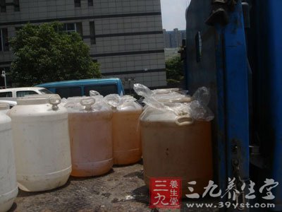 地沟油生产成食用油