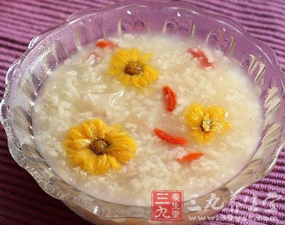 第四天：芹菜炒墨鱼