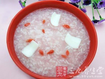 淀粉豆類和養(yǎng)生食材在烹調(diào)之前要充分浸泡