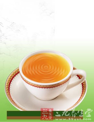 女性暖身喝姜茶