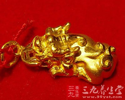 香港展出1吨重金币 揭秘吞熟黄金健康长寿(2