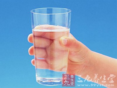 每天足量飲水預防糖尿病