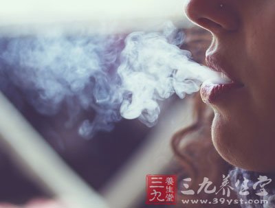 戒除烟酒可预防脑出血