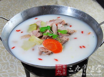 大寒節(jié)氣養(yǎng)生溫補(bǔ)腎陽的藥膳有哪些