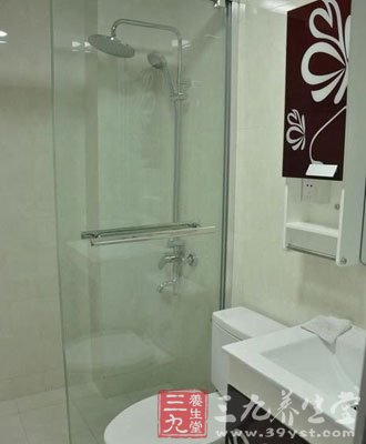 植物吸附法也是一个不错的选择