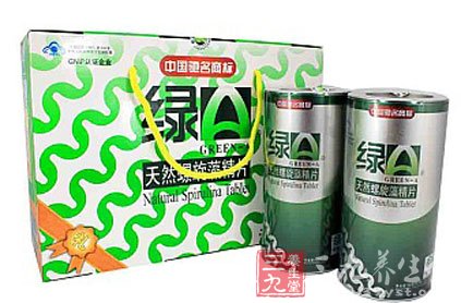 綠A螺旋藻是100%自然生長(zhǎng)的鈍頂螺旋藻為原料