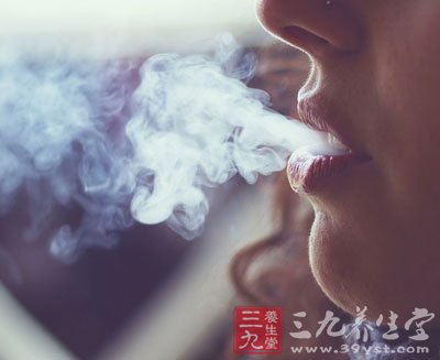 开朗豁达，不宜怨天尤人。有些人爱吃后悔药，爱埋怨人