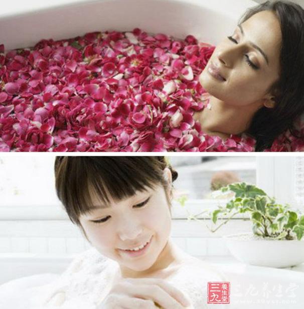 使用沐浴露冲澡,很多女士也顺带着用沐浴露清洁外阴皮肤(大小阴唇)