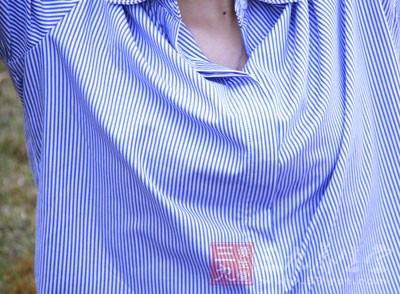 刺激穴位丰胸的特点是没有疤痕、方便执行 刺激穴位丰胸的特点是没有疤痕、方便执行