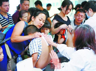 5万市民赶赴“头伏贴”盛宴 - 三九养生堂