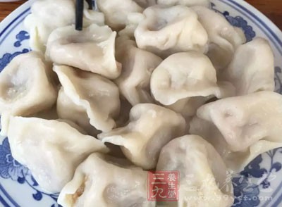 速冻水饺，清水，油