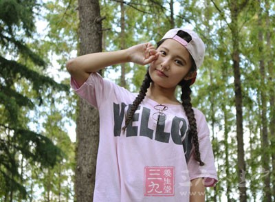 女人这种手段男人难敌诱惑