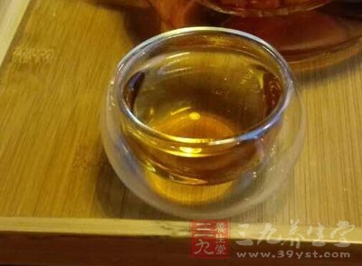 茶多酚可以抑制產(chǎn)臭菌的生長(zhǎng)和產(chǎn)臭能力