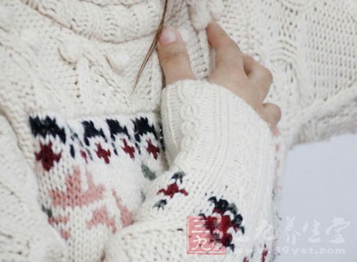 乳房胀痛 女人一到月经期这羞人部位就会涨痛