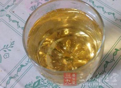 不抽烟酗酒的人群，他们患癌的风险会比较低