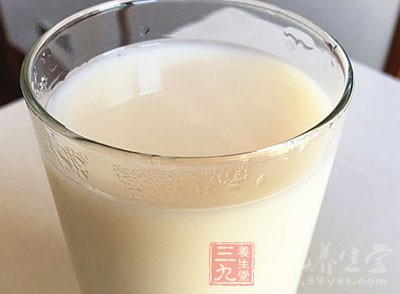过期牛奶能做面膜吗 用牛奶做面膜的正确方法