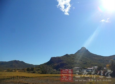 在户外时间长了,肌肤容易出现红肿 在户外时间长了,肌肤容易出现红肿