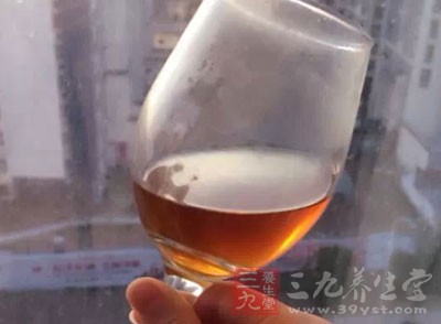 酒這種飲料的特征之一便是在消化器官中的吸收速度非常快