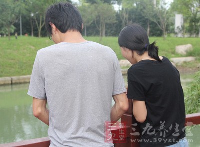 婚后，不少夫妻都迅速褪去了神秘、靦腆