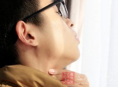 感冒伴咽喉红肿发炎、疼痛