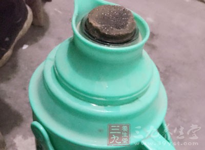 小孩烫伤怎么办 小孩烫伤怎么处理(2) - 三九养