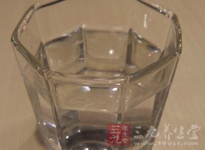 蘋(píng)果醋要適當(dāng)飲用