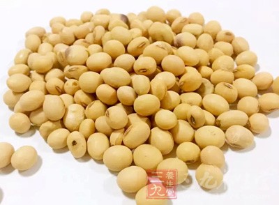 两千克黄豆做枕头竟有这种好处